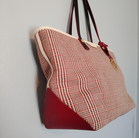 Henri Bendel New York Handbag - Picture 5 of 16